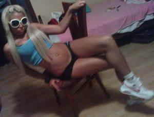 Kendall, age 18, Alberta profile picture