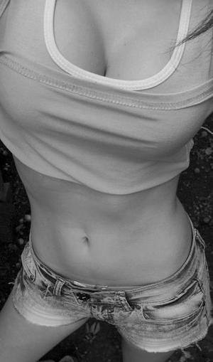 Connect with Jeannie (23) in Florida | Adult Dating