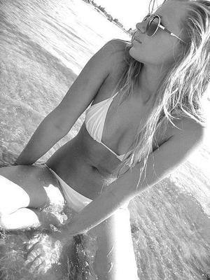 Itzel, 29, Louisiana | Younger Adult Woman Seeking Older Men