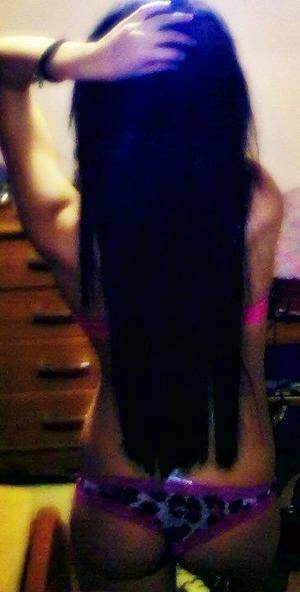 Yasmin (26) profile photo in Florida