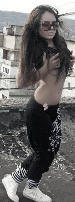 Meet Kourtney (22) from Massachusetts | FWB Casual Partner