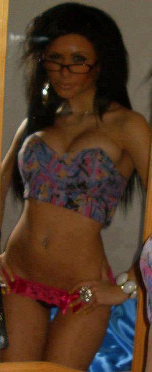 Chat with Justine (28) | District Of Columbia Casual Partners