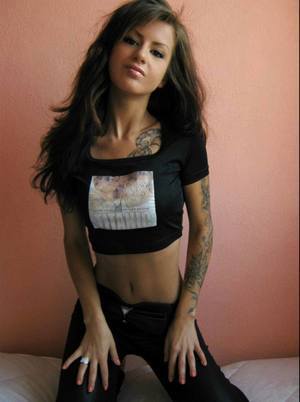 Moriah from Pennsylvania is looking for adult webcam chat