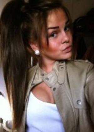 Meet local singles like Chanel from California who want to fuck tonight