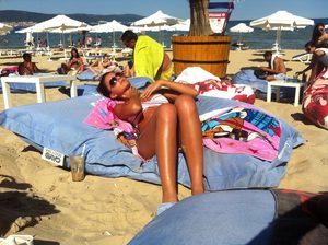 Meet local singles like Molly from California who want to fuck tonight