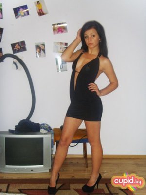 Kyleigh from California is looking for adult webcam chat