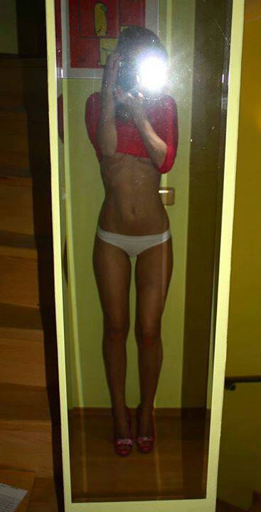 Meet local singles like Rachel from California who want to fuck tonight