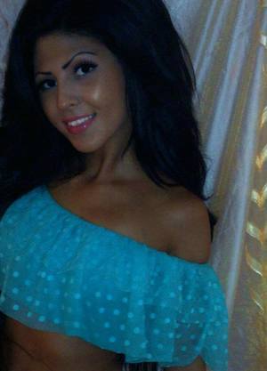 Jenniffer is a cheater looking for a guy like you!