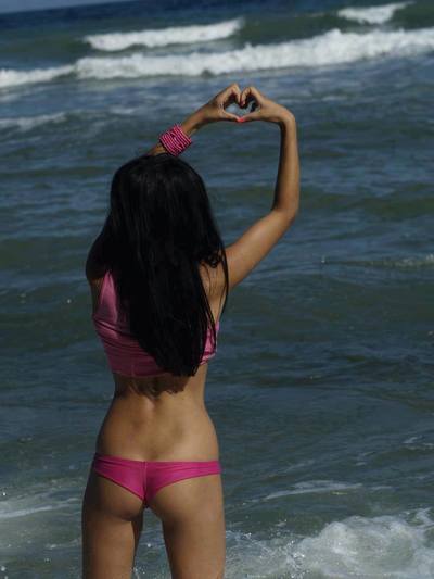 Meet local singles like Gabriela from California who want to fuck tonight