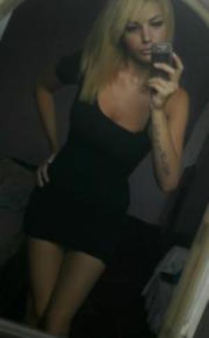 Escorts like Cathy are down to fuck you now!