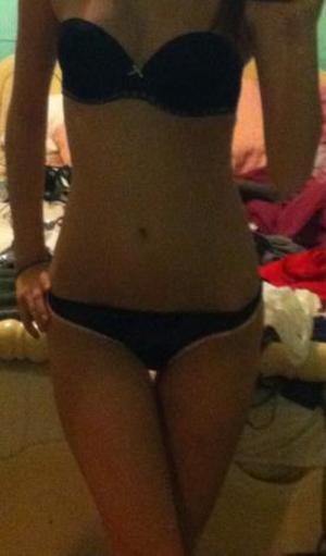 Escorts like Celina are down to fuck you now!
