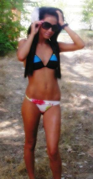 Carolyn from Connecticut is interested in nsa sex with a nice, young man