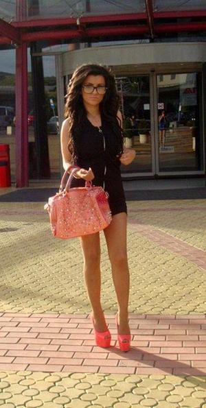 Leticia from Utah is interested in nsa sex with a nice, young man
