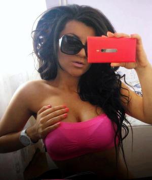 Escorts like Sherri are down to fuck you now!