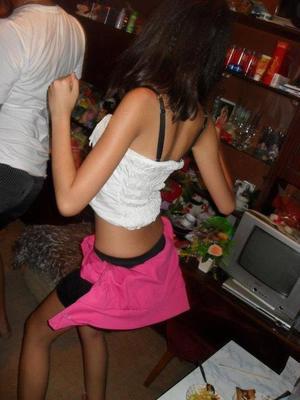 Meet local singles like Shea from California who want to fuck tonight