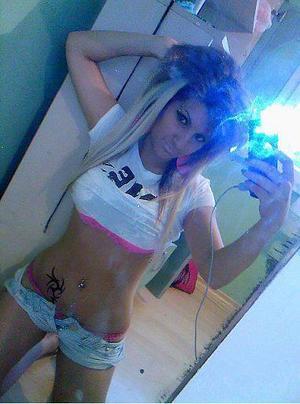 Looking for girls down to fuck? Karly from Idaho is your girl