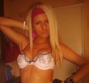 Finding a fuck buddy like Katerina from Alberta has never been easier