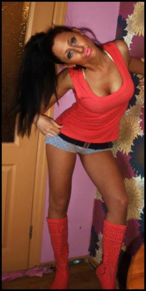 Destini from Arizona is the best local fuck buddy you can ever find