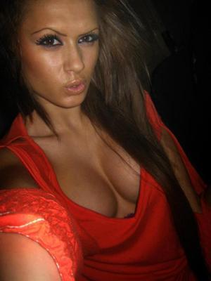 Caitlin from Indiana is looking for adult webcam chat