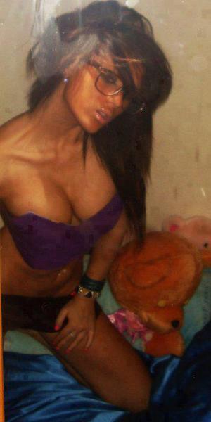 Looking for local cheaters? Take Kristen from Illinois home with you