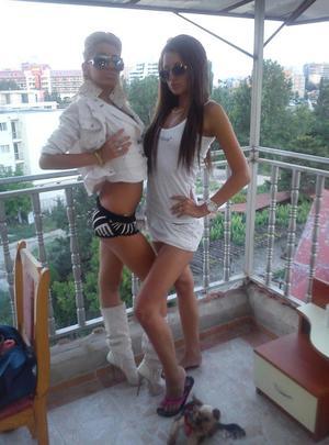 Meet local singles like Rayna from Texas who want to fuck tonight