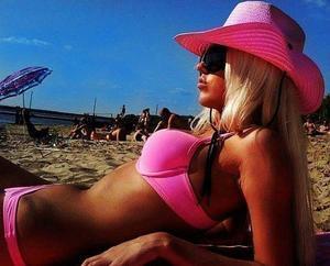 Maria from South Carolina is interested in nsa sex with a nice, young man