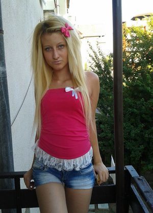 Allena from Utah is interested in nsa sex with a nice, young man