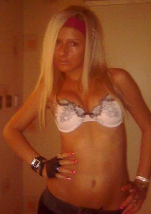 Rylee from Minnesota is interested in nsa sex with a nice, young man