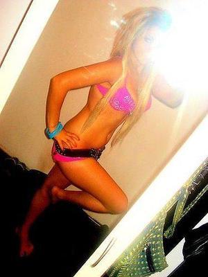 Looking for girls down to fuck? Taylor from Montana is your girl