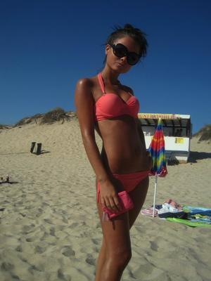 Looking for girls down to fuck? Brenna from West Virginia is your girl