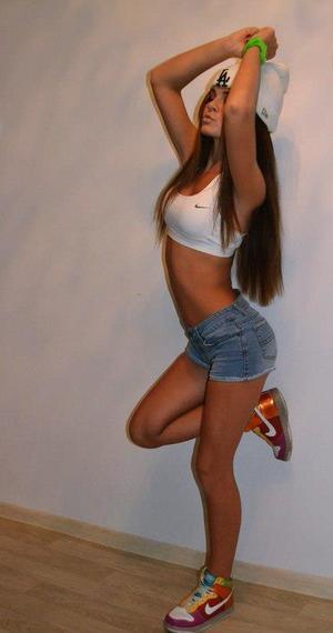 Meet local singles like Riya from Mississippi who want to fuck tonight
