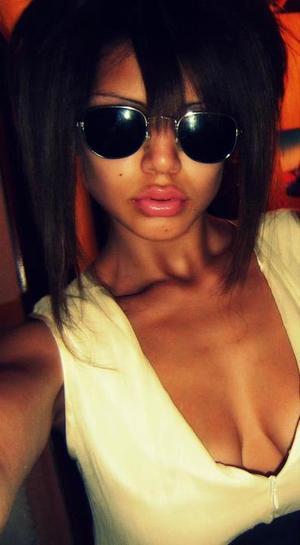 Kelsey is a cheater looking for a guy like you!
