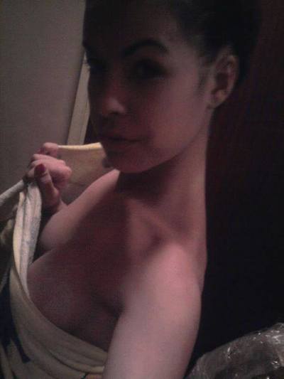 Looking for local cheaters? Take Kathleen from Washington home with you