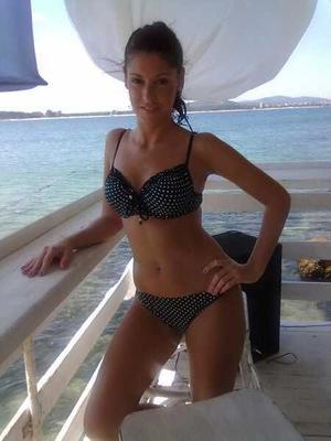 Escorts like Carly are down to fuck you now!