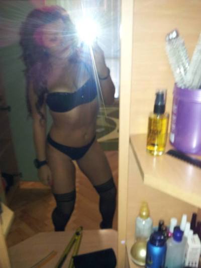 Sylvia from Texas is looking for adult webcam chat