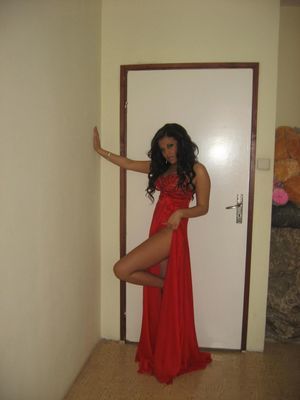Veronica is a cheater looking for a guy like you!