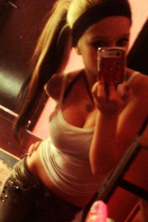 Lori is a cheater looking for a guy like you!