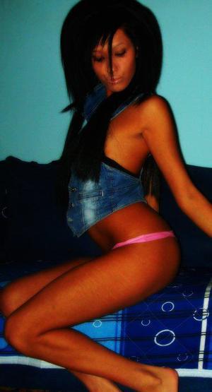 Looking for girls down to fuck? Latasha from Wisconsin is your girl