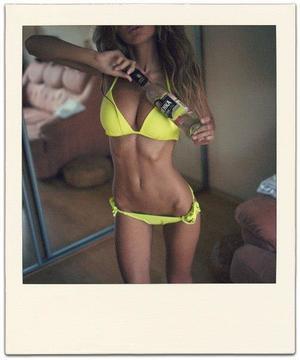 Looking for local cheaters? Take Jami from Virginia home with you