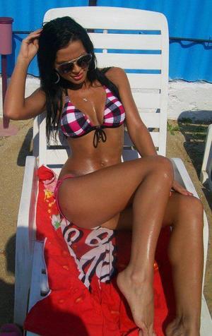 Looking for girls down to fuck? Sienna from Ontario is your girl