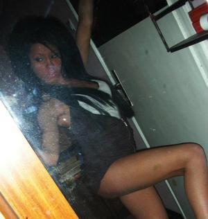 Looking for local cheaters? Take Kyla from Florida home with you