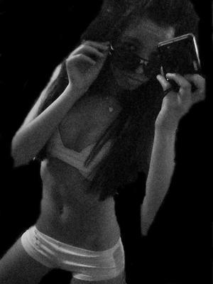 Escorts like Carolina are down to fuck you now!