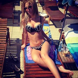 Shreya from Ohio is interested in nsa sex with a nice, young man