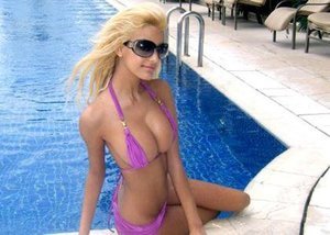 Escorts like Jessica are down to fuck you now!