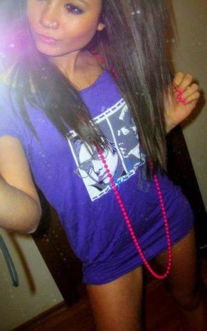 Katelin from Kansas is looking for adult webcam chat