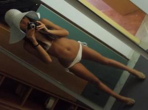 Asia from Texas is looking for adult webcam chat