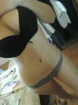 Gianna from Virginia is interested in nsa sex with a nice, young man