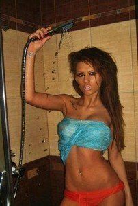 Armani from Delaware is looking for adult webcam chat